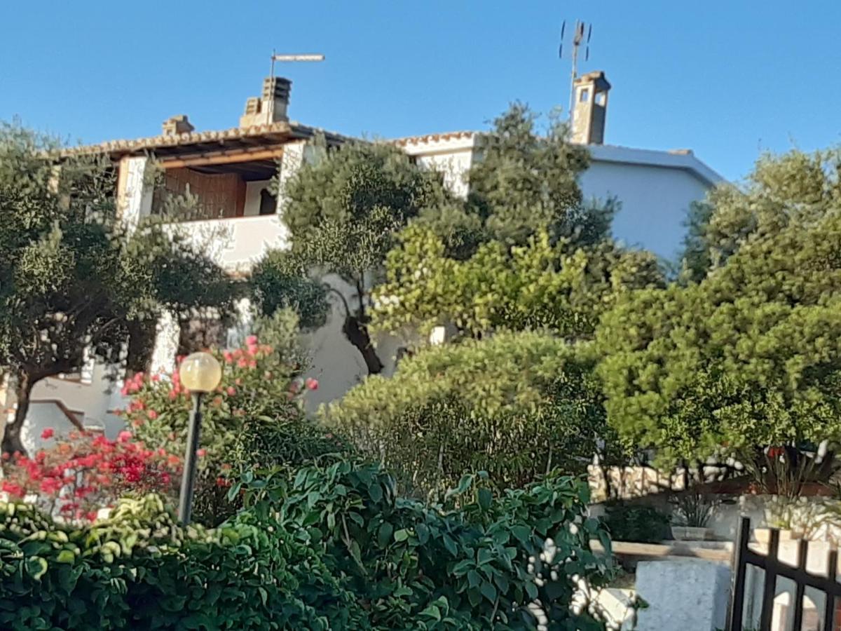 Sweethouse Pula Villa Porto Columbu - Perd'E Sali Buitenkant foto